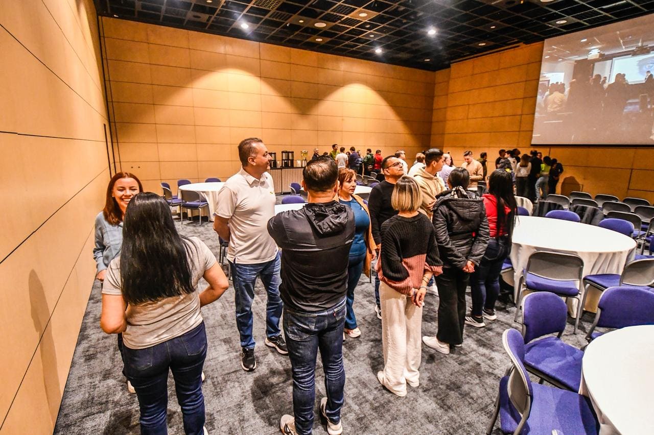 fecolsep-lideres-fronteras-miedo-exito-seminario